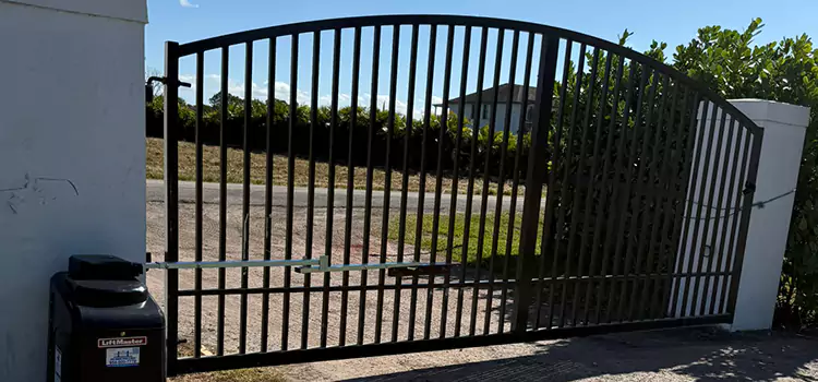 Driveway Fence Repair Northglenn